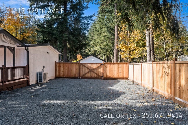 Building Photo - 21117 129th Ave E