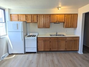Building Photo - har3227