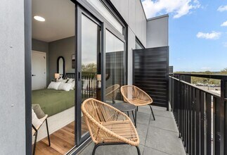 Building Photo - 873 Communipaw Ave