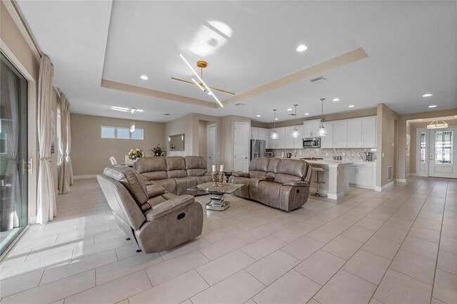 Building Photo - 452 Wedgeworth Ln