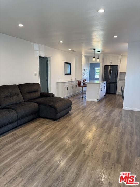 Building Photo - 446 N California St