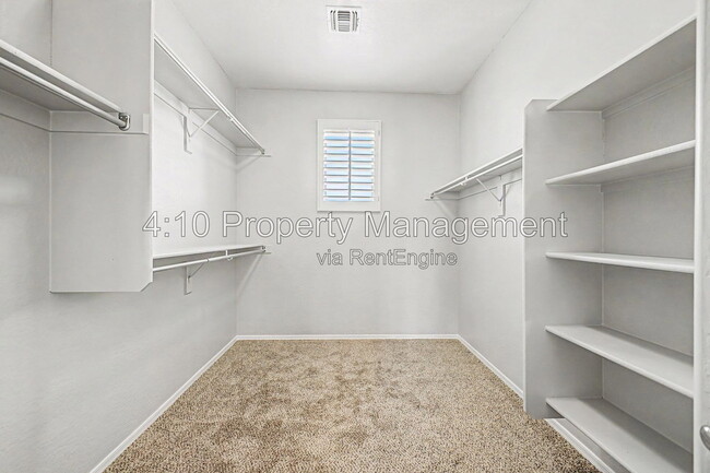 Building Photo - 852 S Colonial Dr