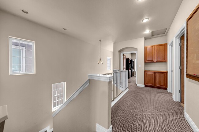 Building Photo - Central 2 Bedroom Home - Reno