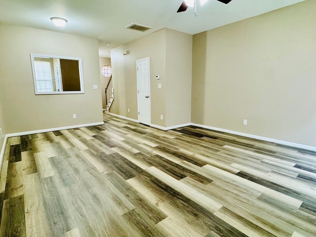 Living Room - 844 Horton Rd