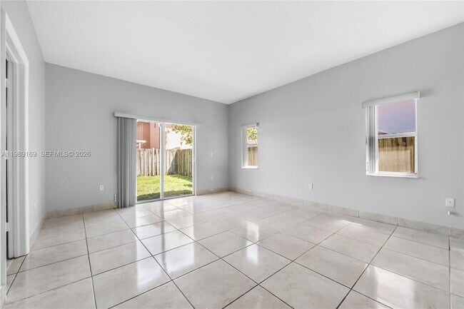 Building Photo - 22901 SW 114th Ave