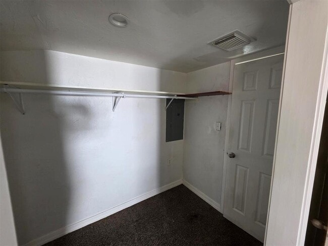 Building Photo - 1517 N Park Ave