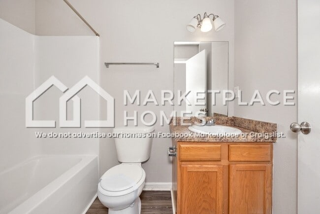 Building Photo - 344 Mertle Dr
