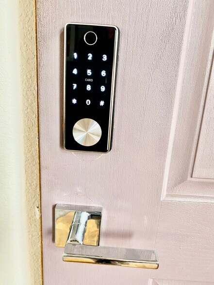 Building Photo - 2130 Silkwood Dr