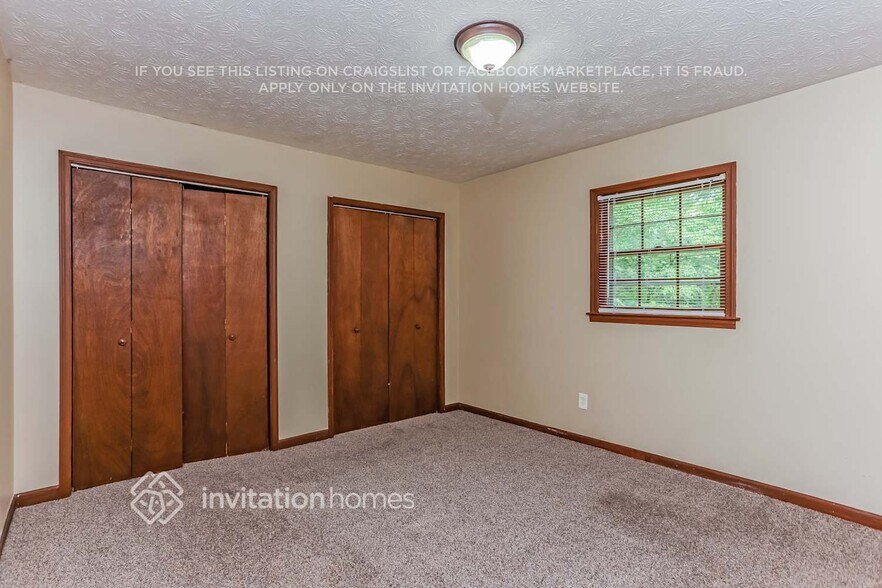 Building Photo - 3049 Tiller Trail SW