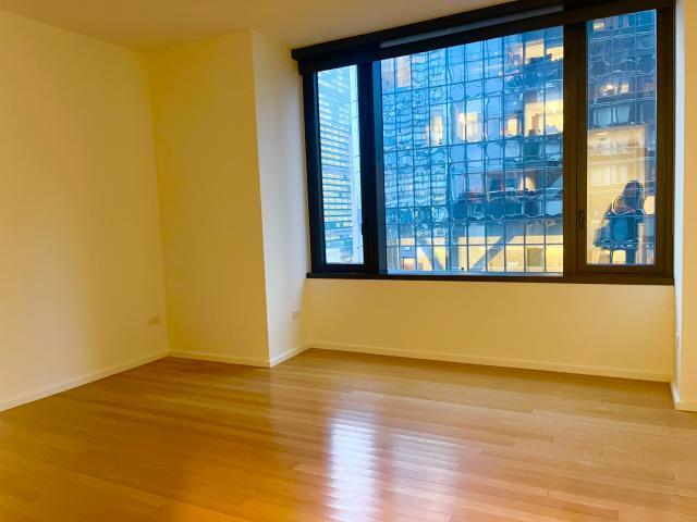 Building Photo - 1 bedroom in New York NY 10017