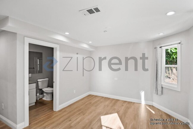 Building Photo - 1128 Adeline St