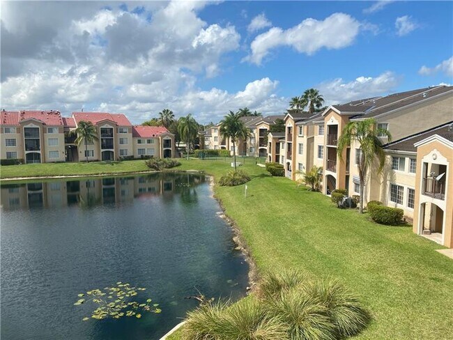 Building Photo - 2081 Renaissance Blvd