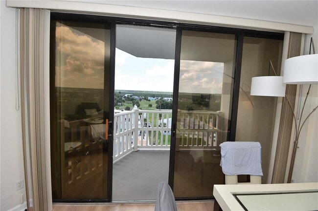 Building Photo - 3580 S Ocean Shore Blvd