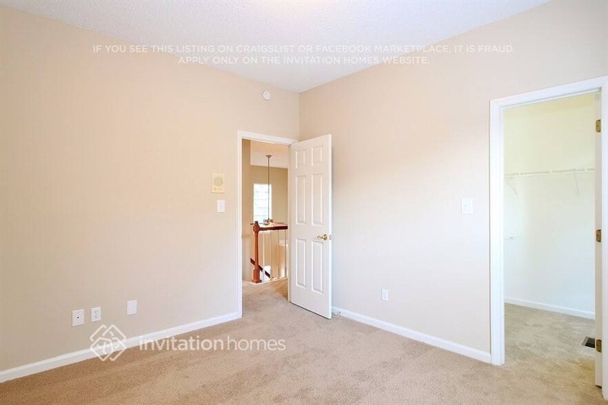 Building Photo - 17113 Cabernet Ct