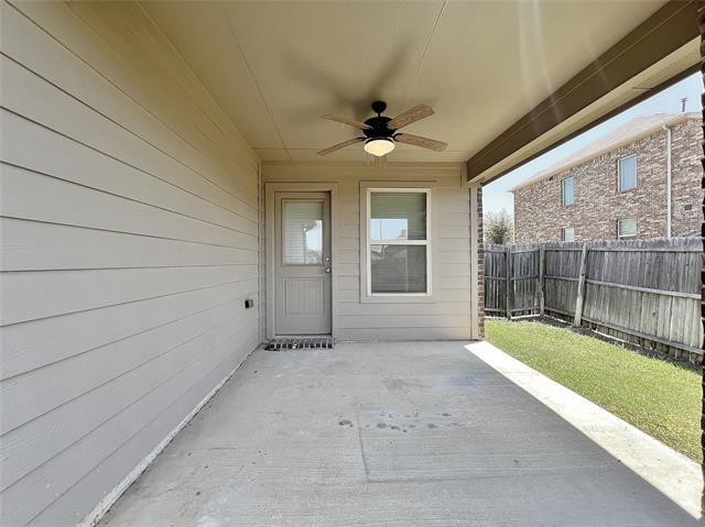Building Photo - 8472 Gentian Dr
