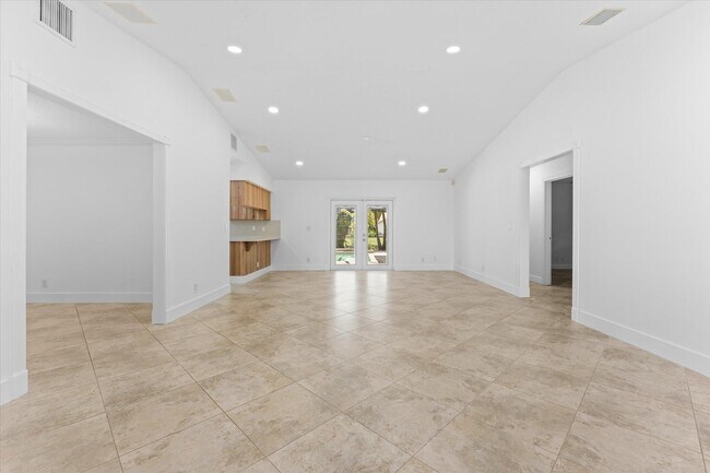 Building Photo - 11580 NW 20th Dr