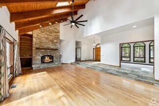 Building Photo - 145 Twinberry Cir