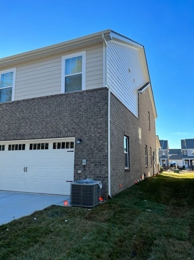 Building Photo - 2235 Hospitality Ln