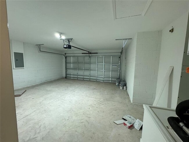 Building Photo - 1340 3rd St