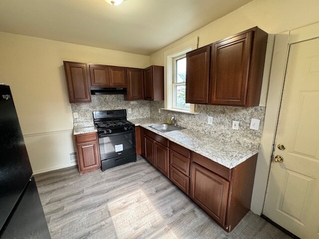 Kitchen - 226 E Liberty St