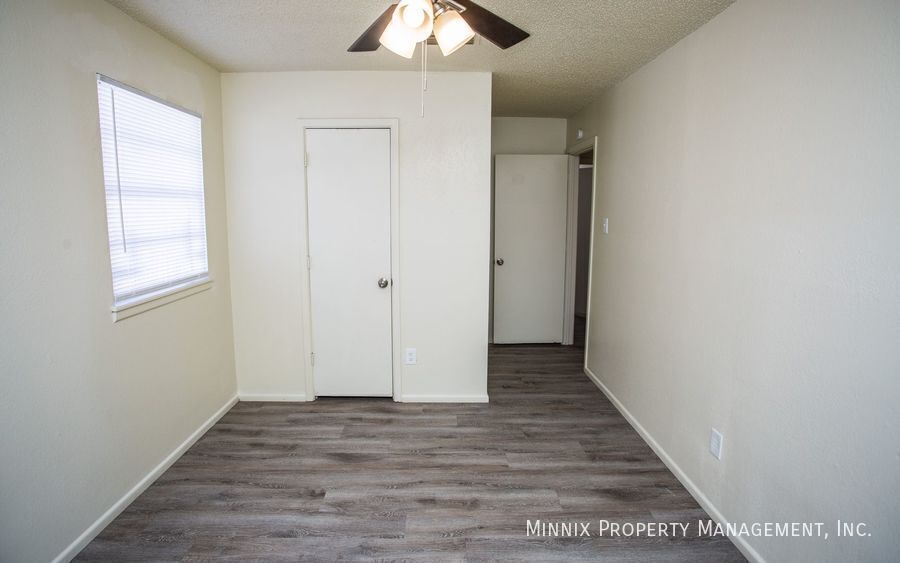 Building Photo - 4813 6th St