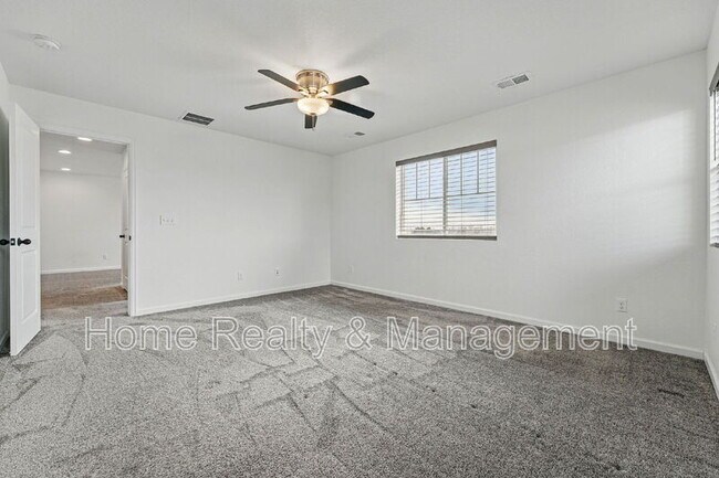 Building Photo - 9364 E 105th Ave