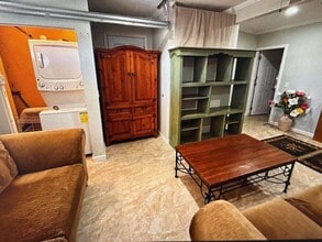 Building Photo - Large Studio with extra room and washer dryer