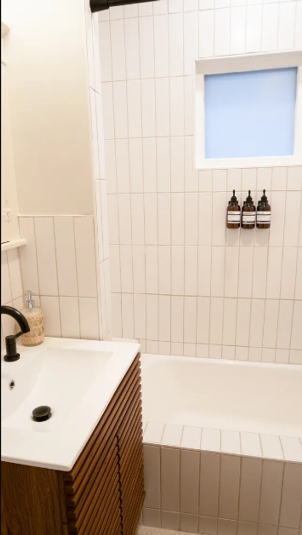 Building Photo - 3 Bed | 1 Bath Near Downtown Tulsa!