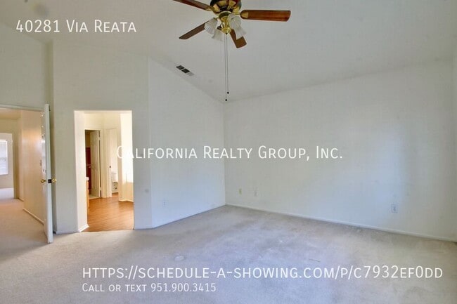 Building Photo - 40281 Vía Reata