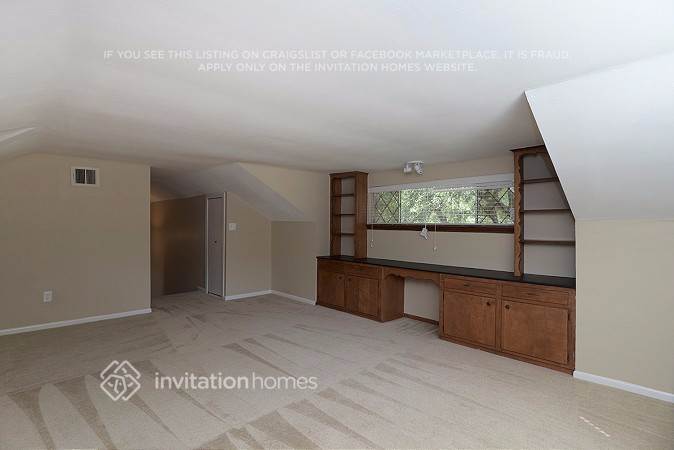 Building Photo - 1506 Seagate Ln