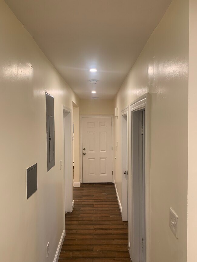 Hallway - 19 Carmen St