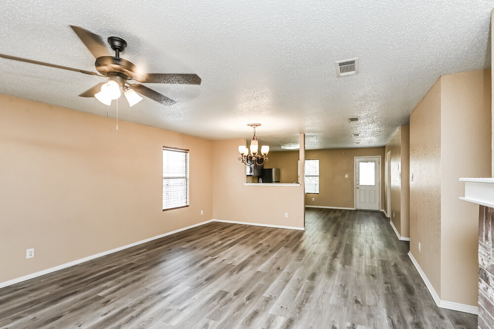 Building Photo - 5213 Bedfordshire Dr