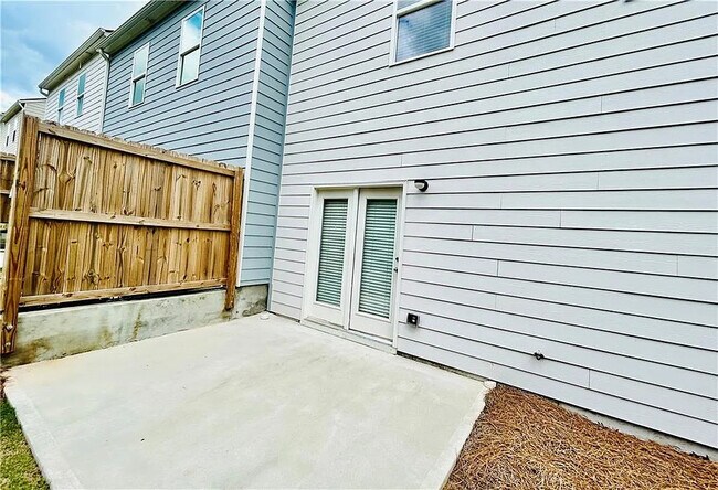 Building Photo - 308 Stoneybrook Dr