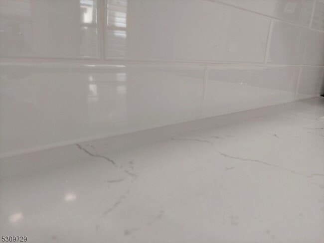 Building Photo - 138 Watchung Ave