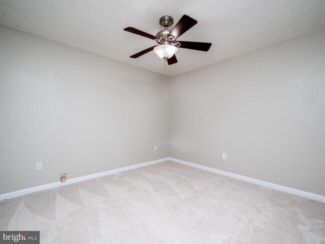 Building Photo - 3766 Tonbridge Pl