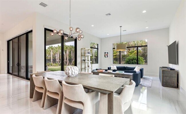 Building Photo - 9280 Coral Isles Cir