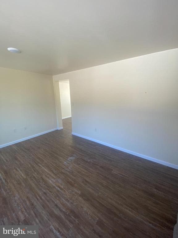 Building Photo - 71 Boddy Ln