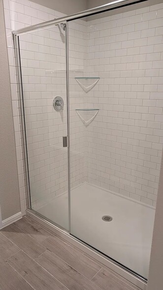 Master bathroom shower - 3417 Lake District Ln