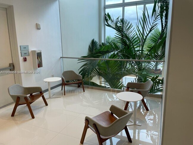 Building Photo - 6453 NW 102nd Path