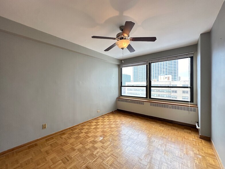 Building Photo - 4180 N Marine Dr