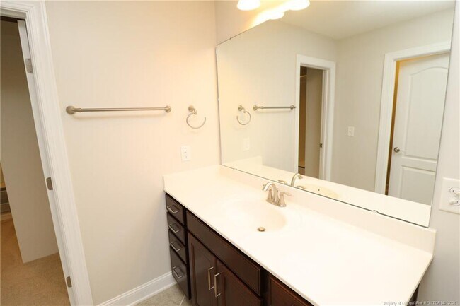 Building Photo - 410 Boscawen Ln