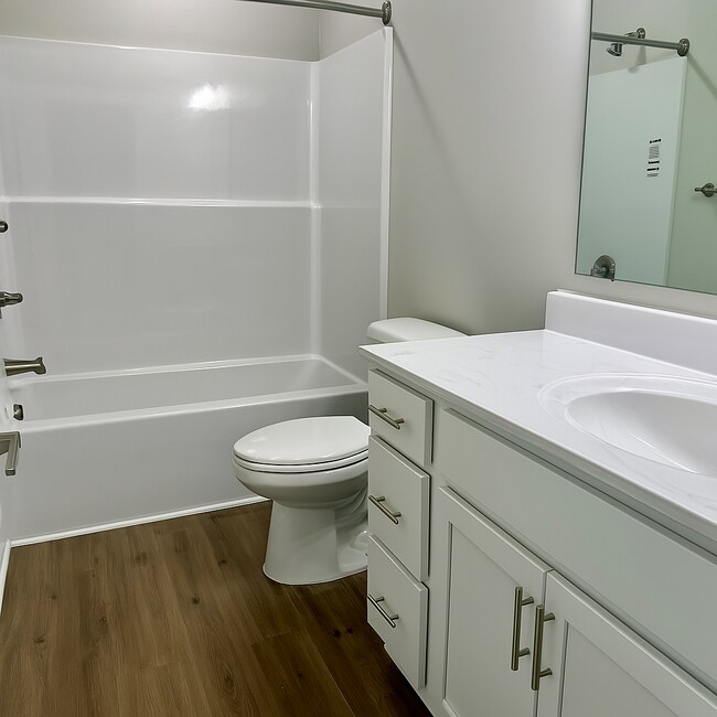Building Photo - The Hills Townhomes 401-410