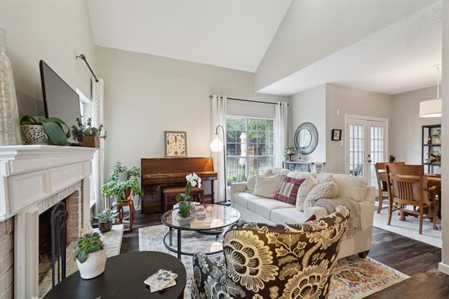 Building Photo - 4050 Frankford Rd