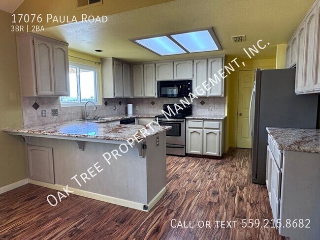 Building Photo - 17076 Paula Rd