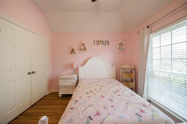 Building Photo - 100 Hearthwood Dr