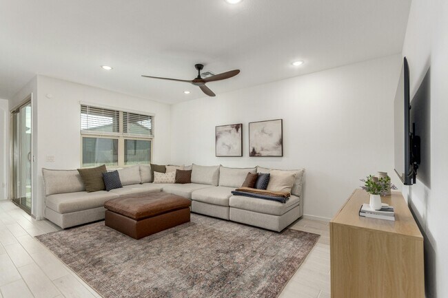 Building Photo - 4501 W Hunter Trl