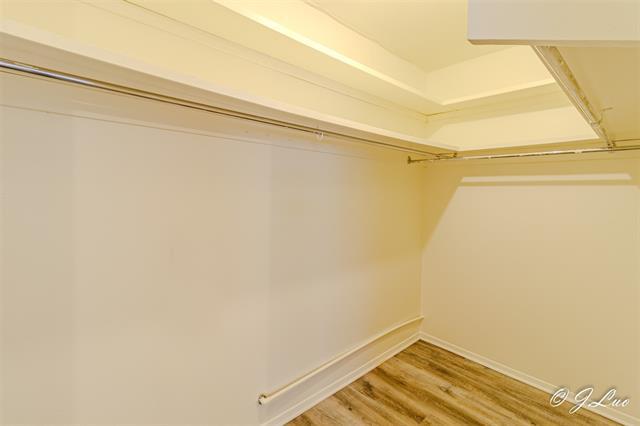 Building Photo - 7040 Briarmeadow Dr