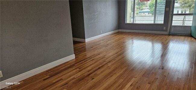 Building Photo - 2544 First St