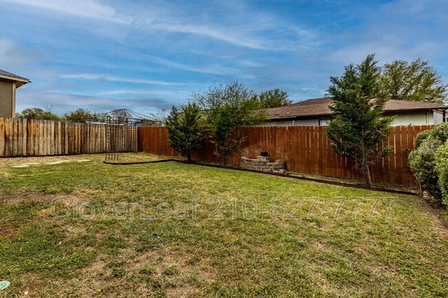 Building Photo - 6126 Lowrie