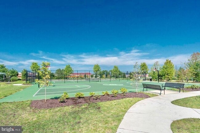 Building Photo - 23548 Hopewell Manor Terrace